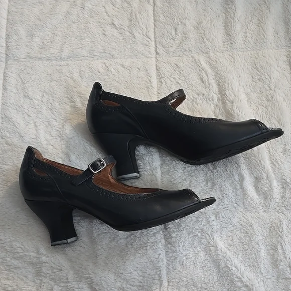 Clarks NavyLeather Heeled Peep-Toe Shoes with Adjustable Strap - Picture 4 of 12